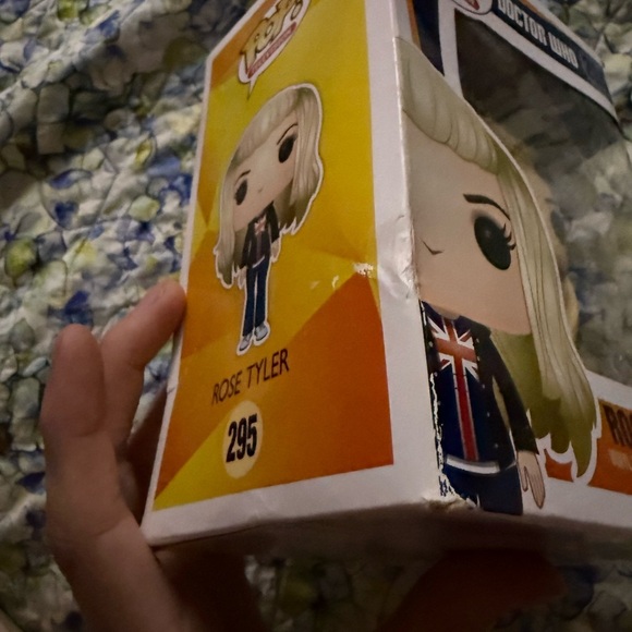 Funko Pop! Doctor Who - Rose Tyler Funko Pop Figure - Picture 12 of 16